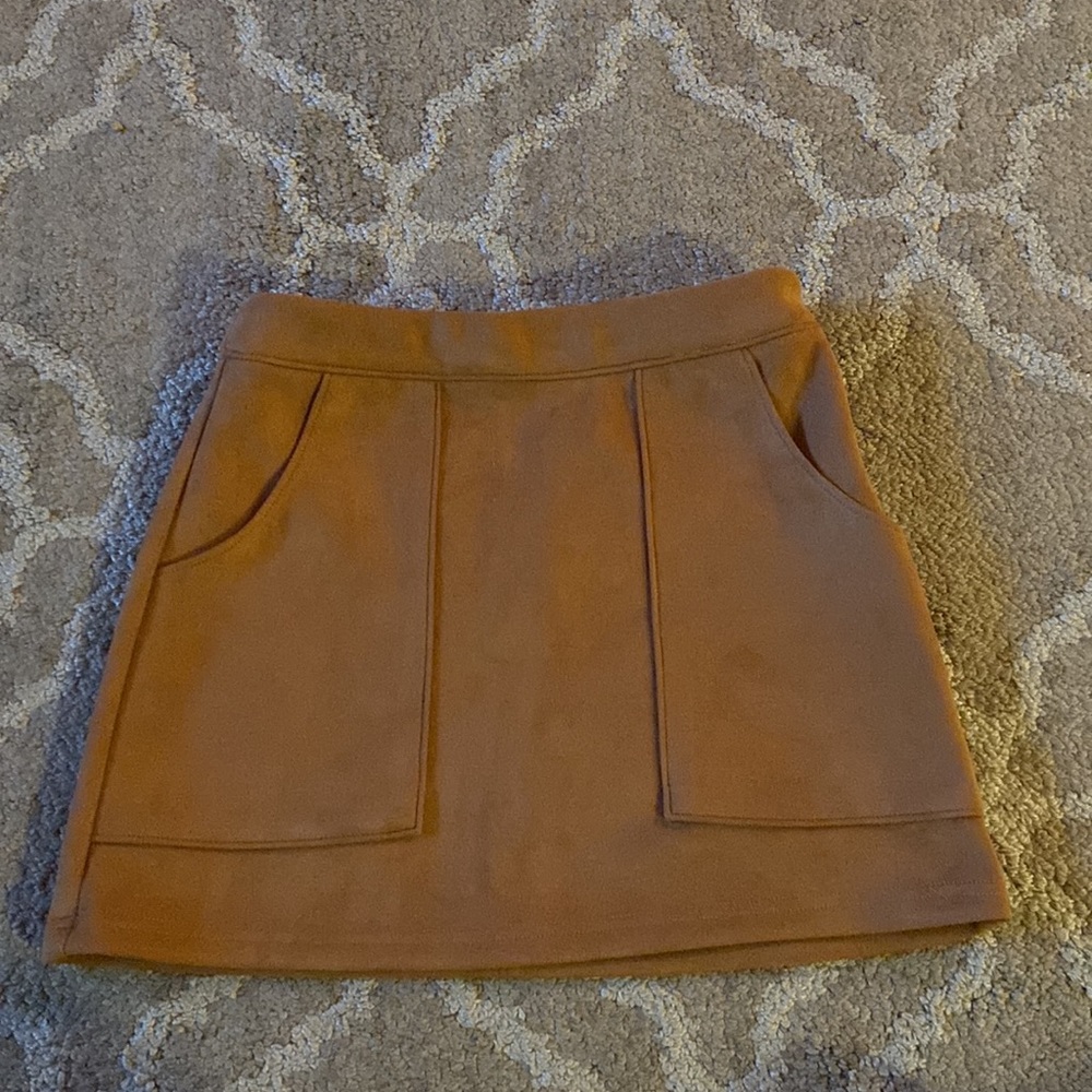 Lulu’s- Mini Skirt